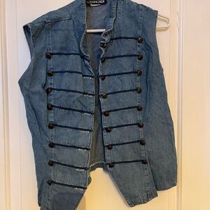 Jean Vest